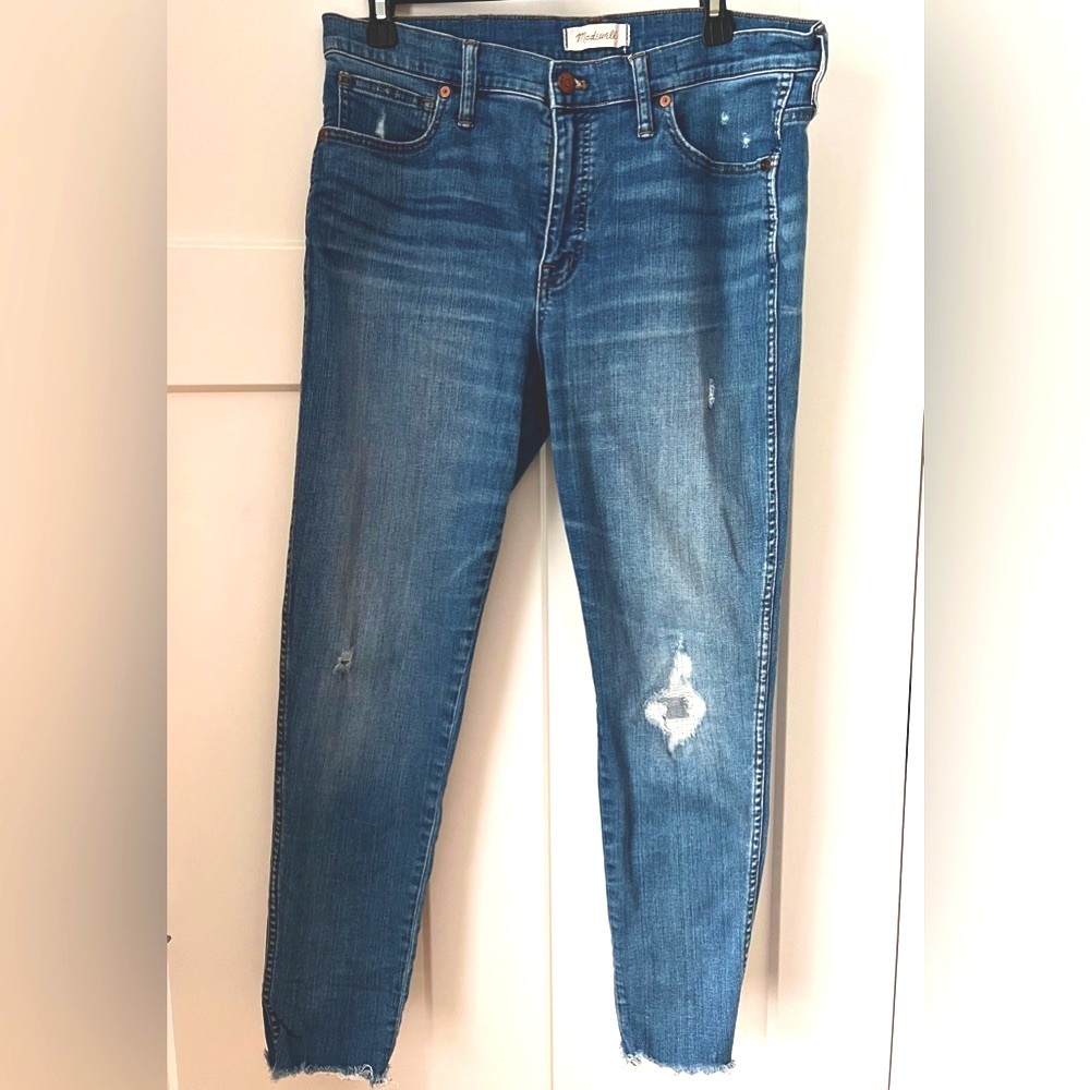 Madewell 9" high-rise skinny jeans in allegra wash: rip and repair edition